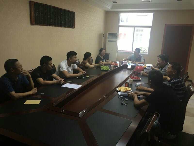 2017年7月1日黨員會議《會議主題：一、學(xué)習(xí)廖俊波找差距、抓落實主題組織生活會。二、學(xué)習(xí)袁毅同志在學(xué)習(xí)廖俊波同志先進事跡座談會上的講話。三、劉云山在福建調(diào)研時強調(diào)學(xué)習(xí)弘揚廖俊波同志崇高精神在為民實干中發(fā)揮先鋒模范作用的文章。》