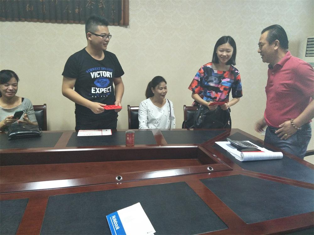 福建易順建筑工程有限公司2017年第一屆：“金秋助學，學子圓夢，誠信你我，感恩社會”